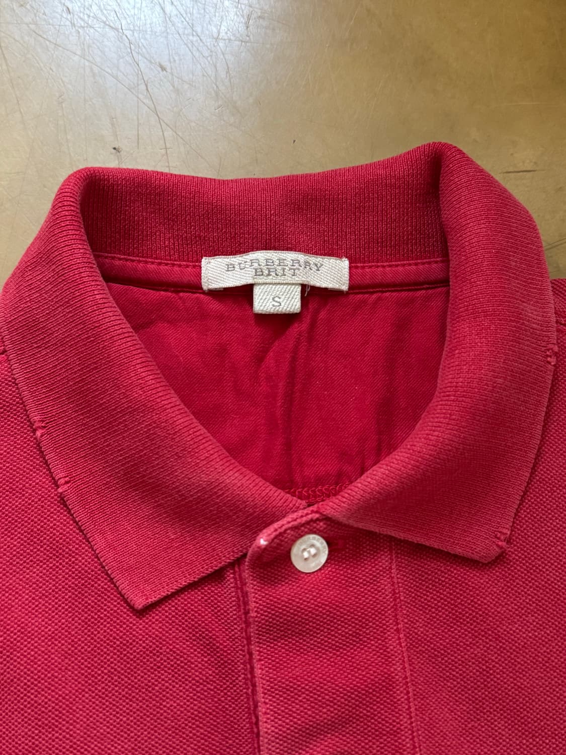 버버리 기마패치 버건디 카라 반팔티 S 상품이미지5
