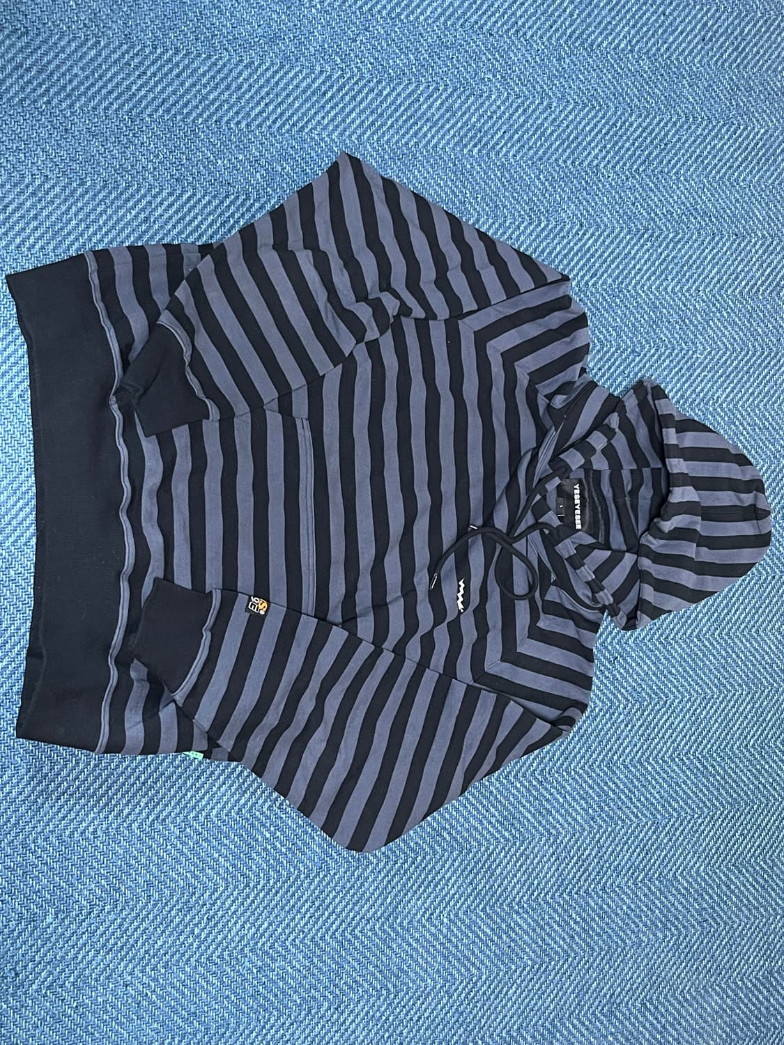 Yeseyesee 스트라이프 후드 상품이미지1