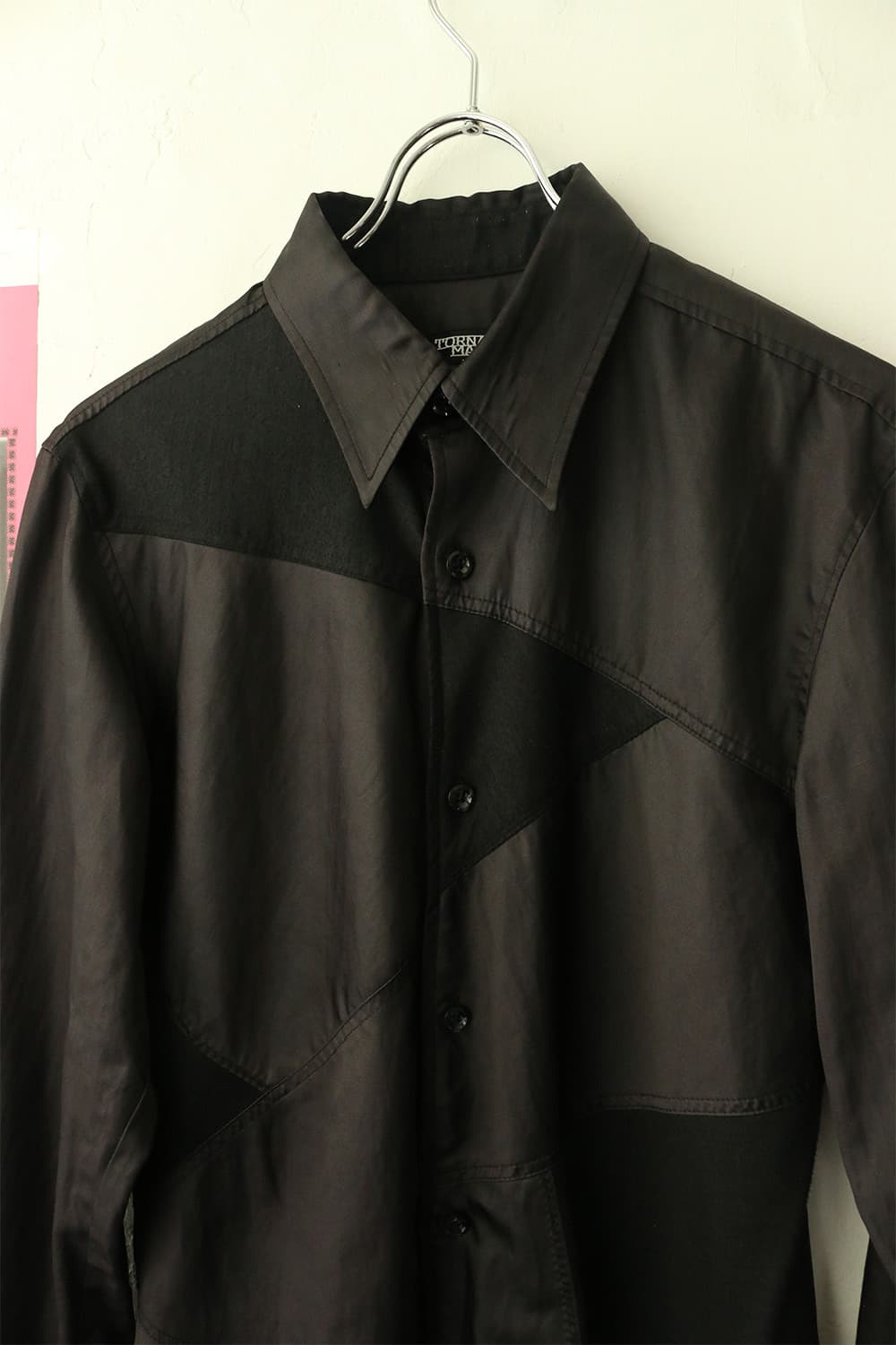 토네이도 마트 블랙 패치 셔츠  상품이미지5