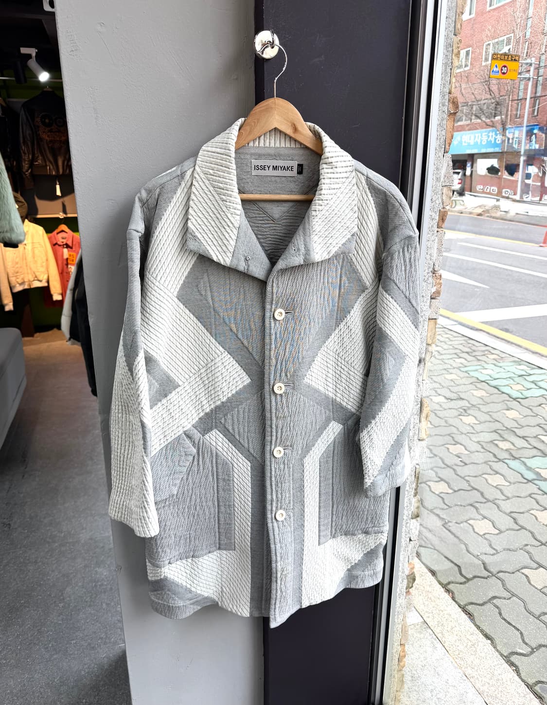 2/ 이세이미야케 누빔 패디드 롱 자켓 상품이미지2