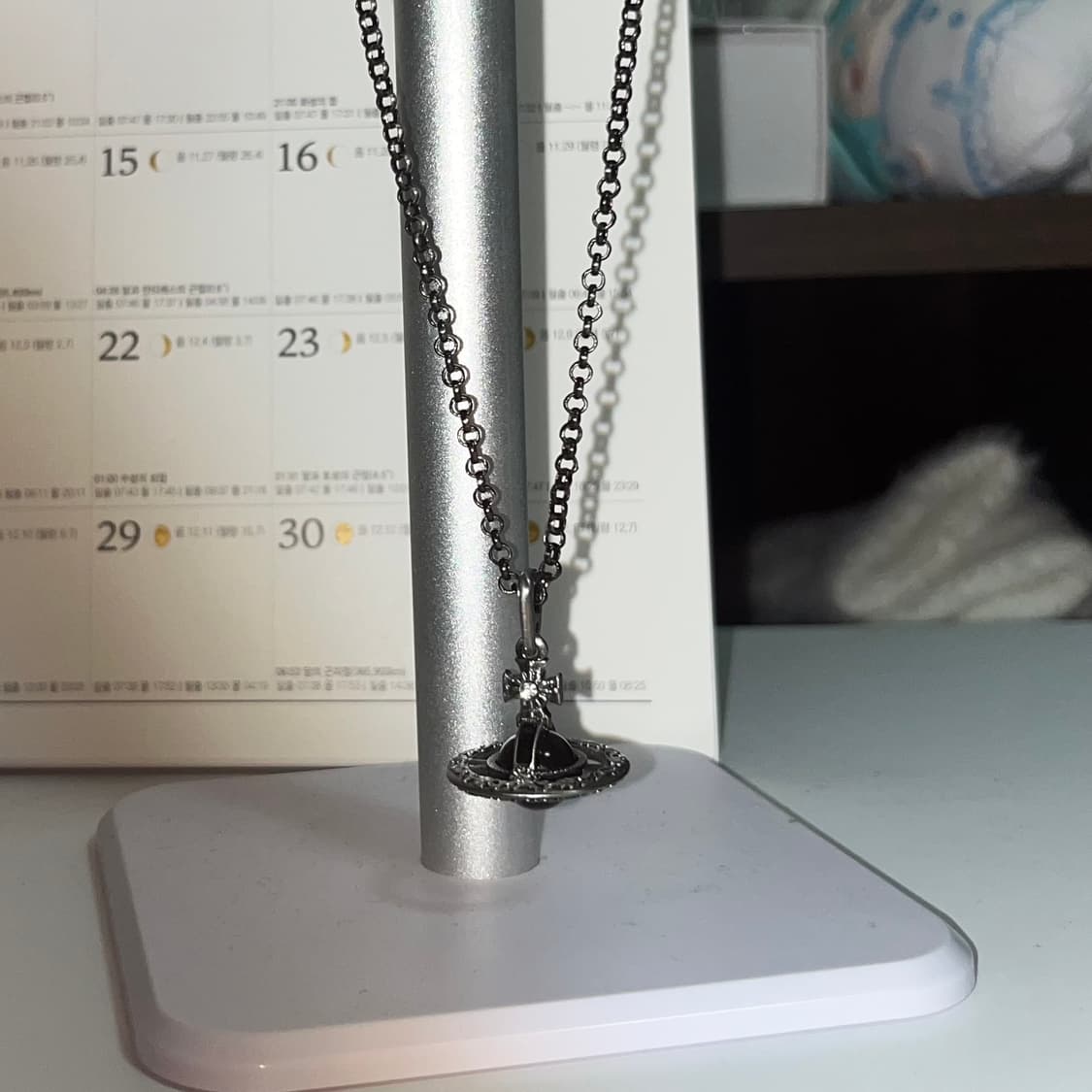 비비안웨스트우드 오리엔탈 orb 블랙 목걸이 상품이미지4