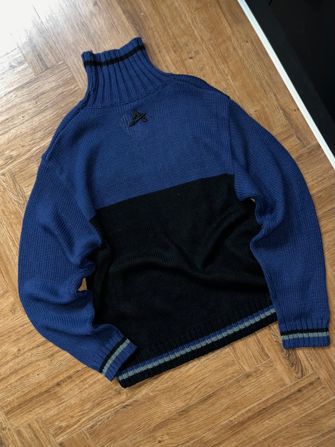 Avirex 아비렉스 배색 폴라 니트 상품이미지2