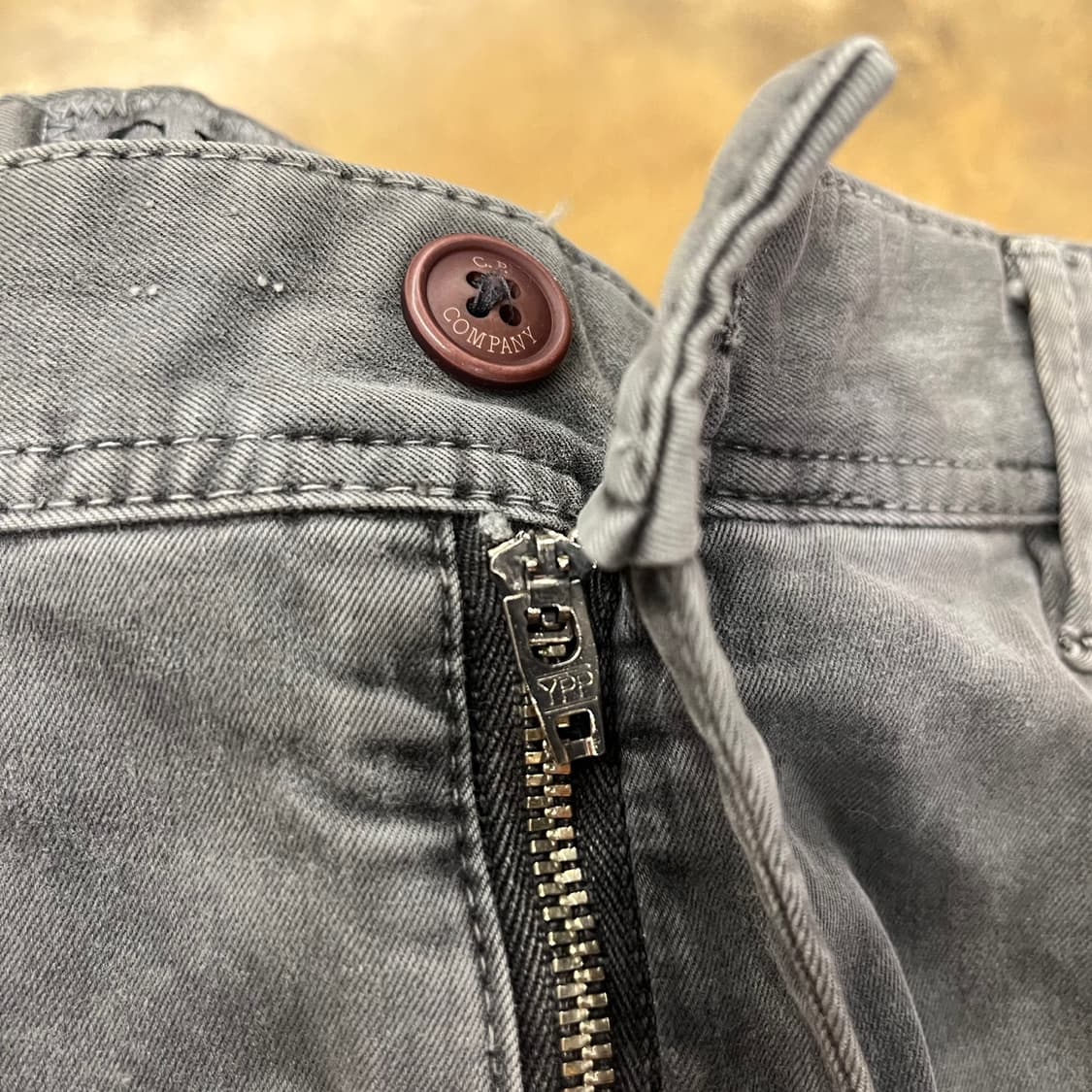 [정품/82] C.P.컴퍼니 렌즈 카고 팬츠 그레이 b19 상품이미지4