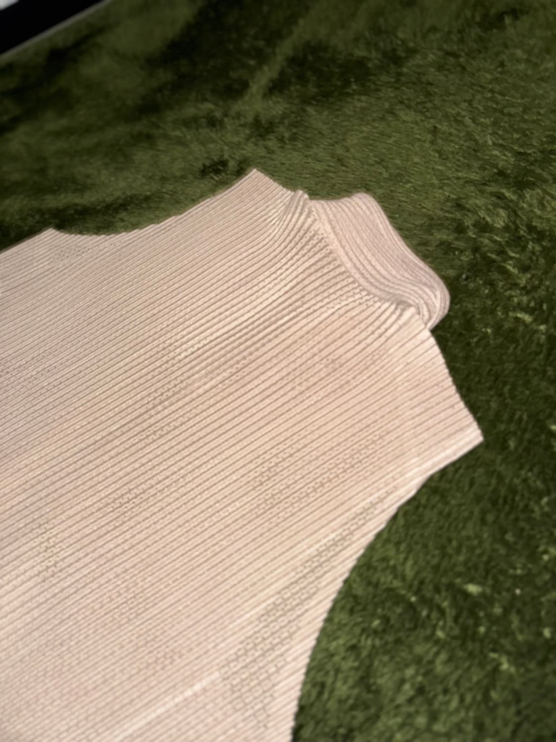 [3] 이세이 미야케 옴므 플리세 25ss 플리츠 슬리브리스 베스트 상품이미지10