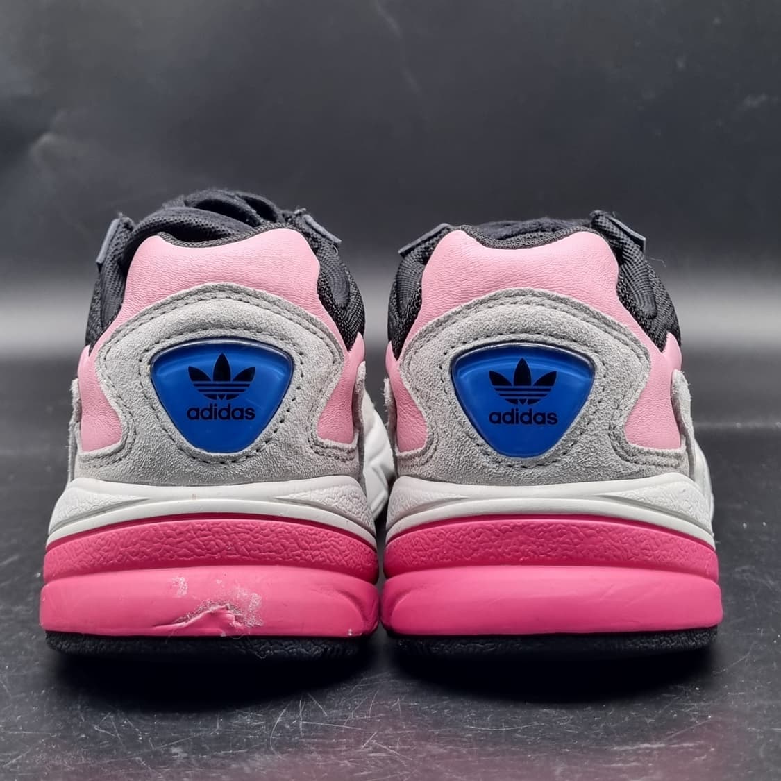 아디다스 팔콘 여성운동화225 상품이미지4