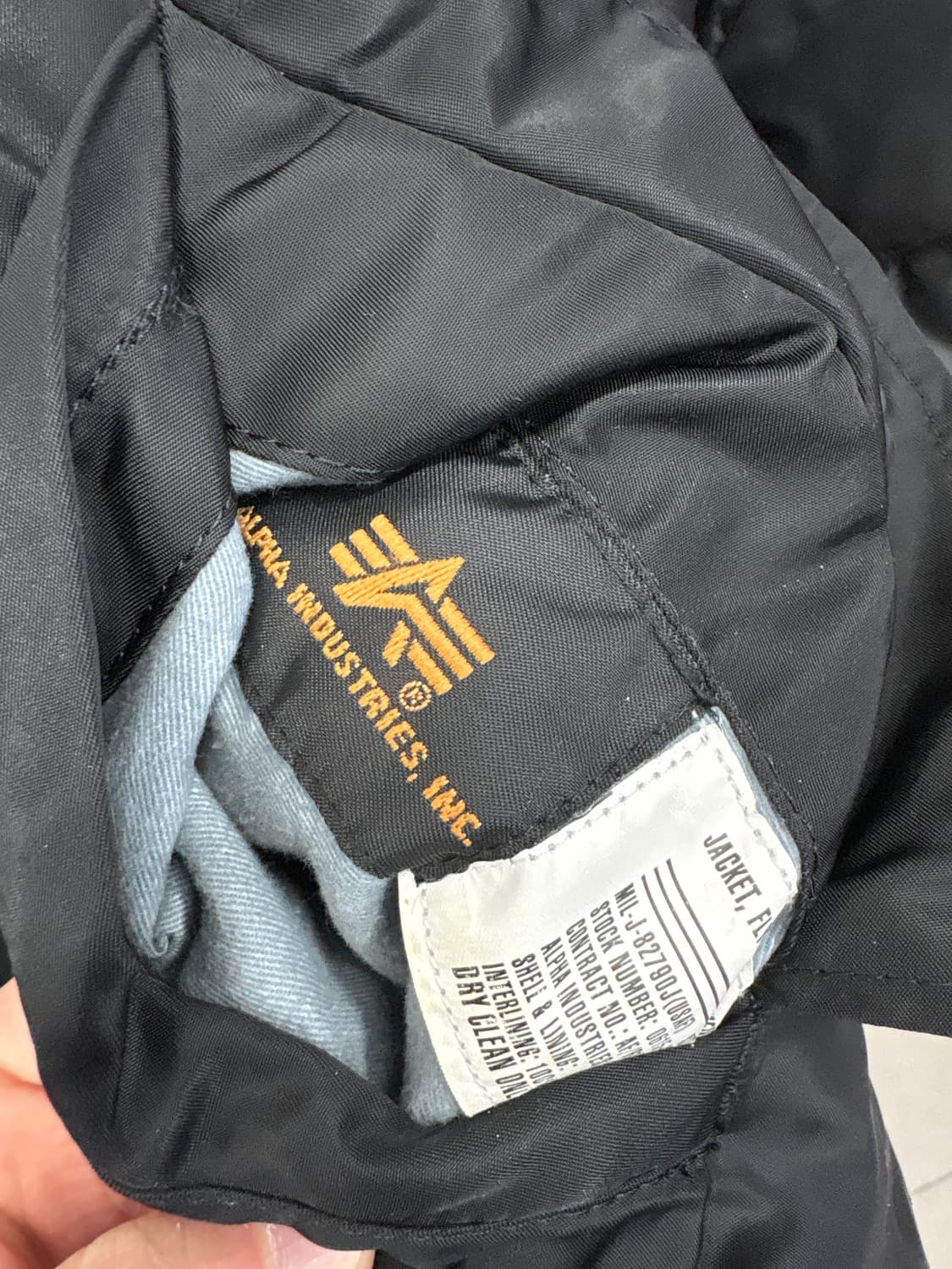 알파 x JESSE (일본 밴드 멤버) ma-1 자켓 상품이미지8