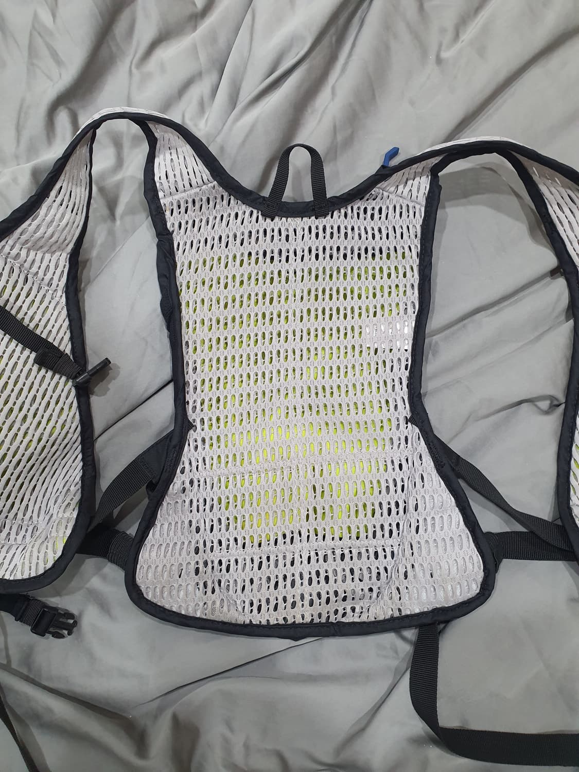 카멜백 바이크런닝 베스트 상품이미지3