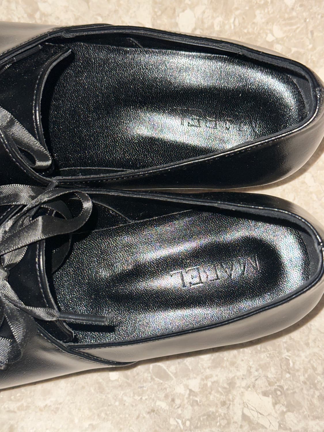 (240)디에이디 블랙 리본 플랫 슈즈 리본뮬 구두 샵페어리 상품이미지3