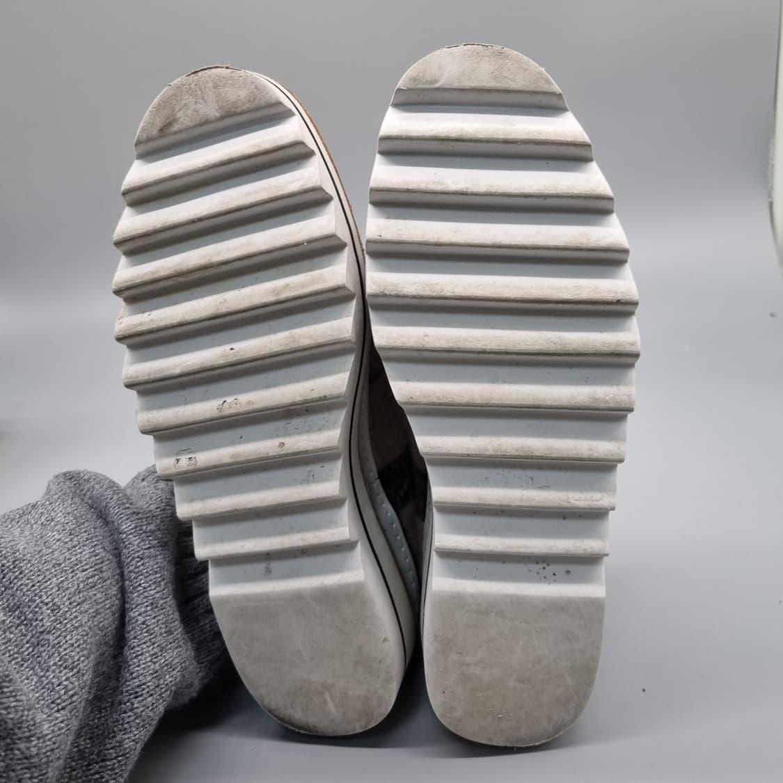 핫윈드 여성캐주얼스니커즈240 굽5 상품이미지3