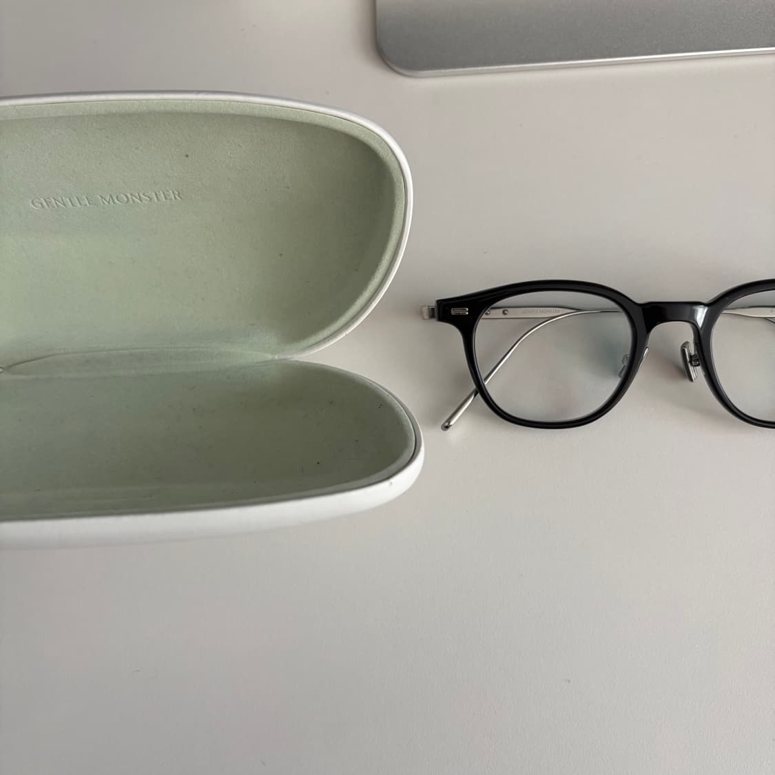 젠틀몬스터 rob 롭 상품이미지3