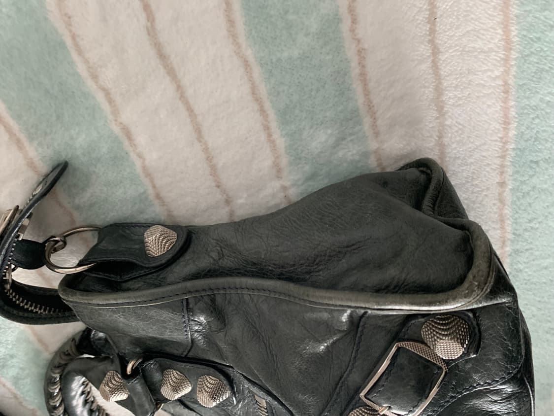 발렌시아가 자이언트 모터백 미디움 그레이 실버 상품이미지9