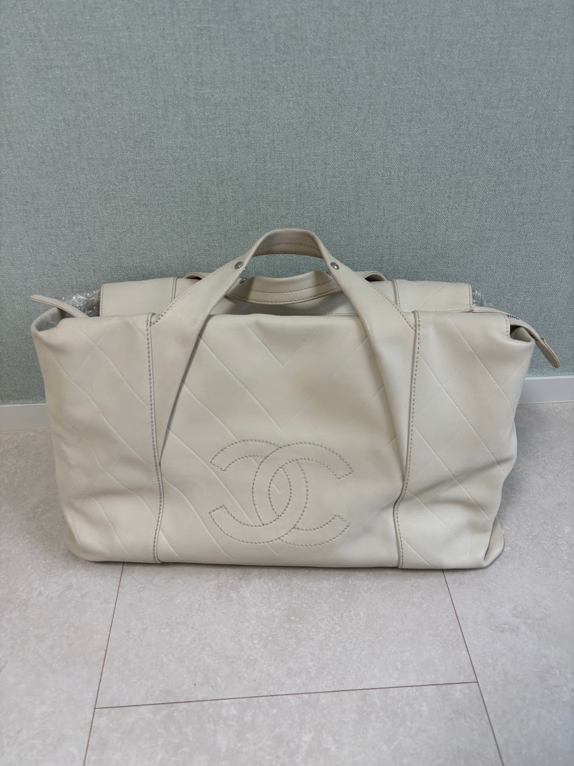 샤넬 램스킨 쉐브론 보스턴백 아이보리 10번대 상품이미지1