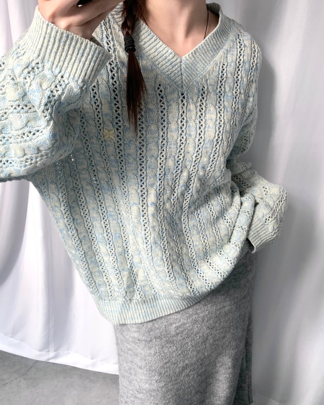 Satur 새터 자수로고 베이비블루 케이블 크로쉐 니트 상품이미지7