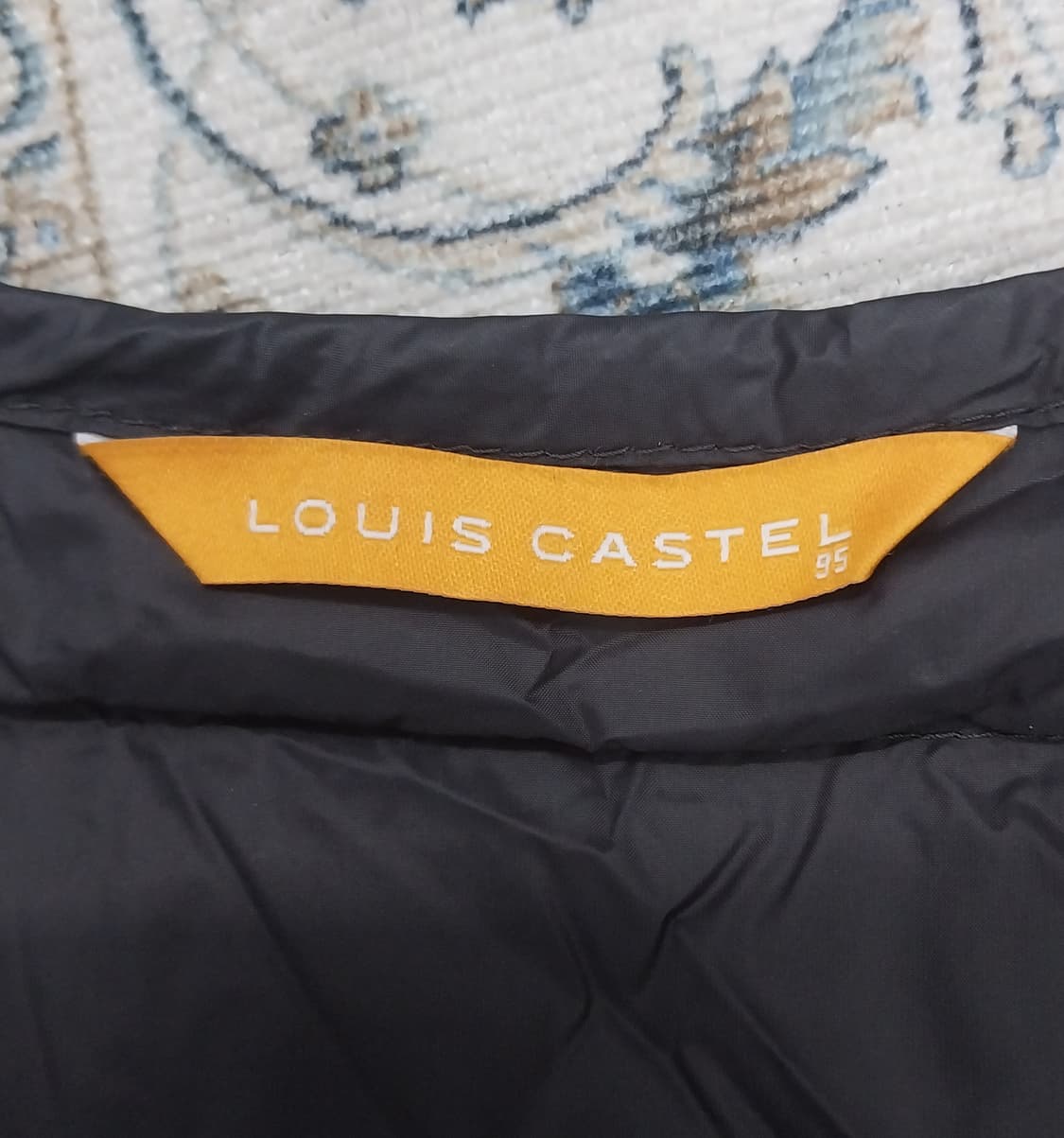 루이까스텔 골프 블랙 구스다운 경량 패딩조끼 95 상품이미지4