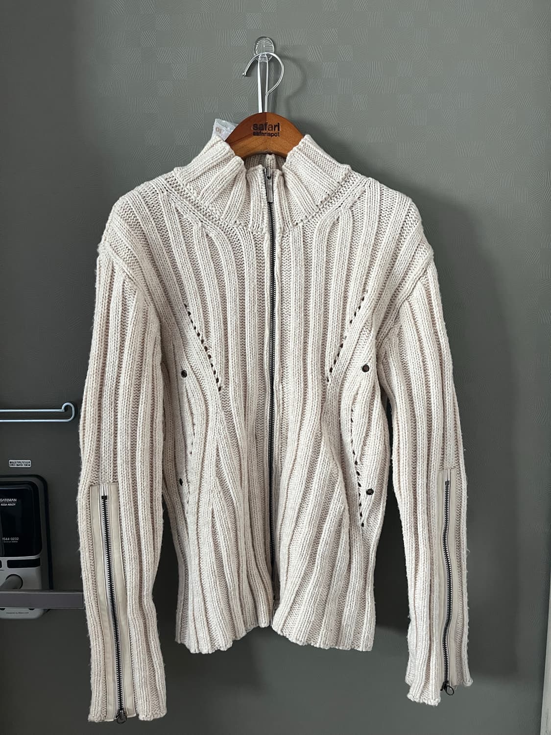 나체 니트집업 상품이미지1