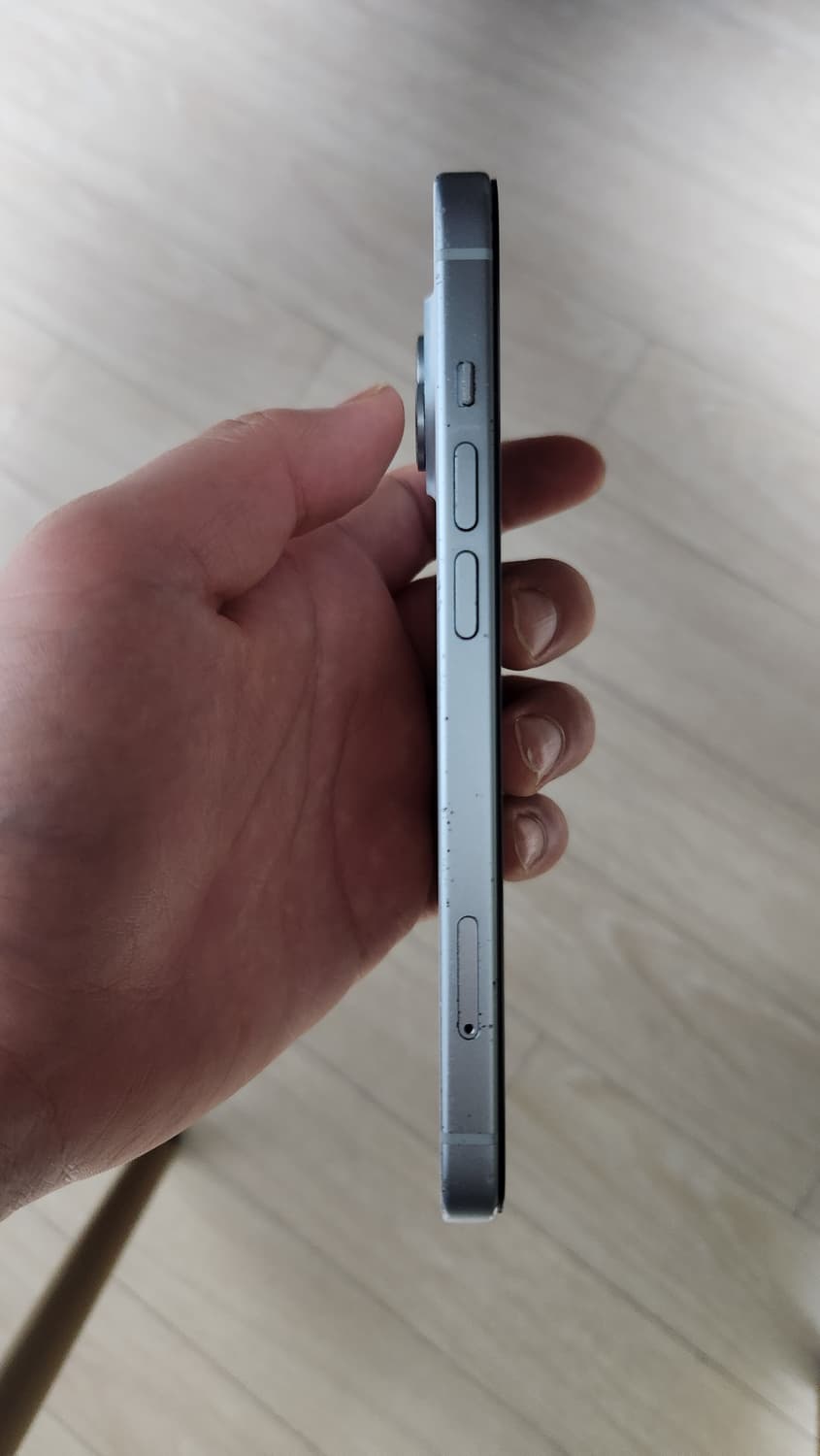 아이폰 15화이트(128GB)+강화필름 상품이미지6