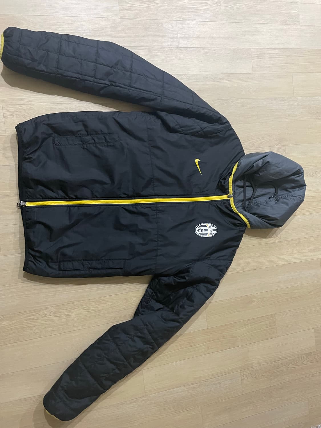 나이키 유벤투스 패딩 상품이미지1