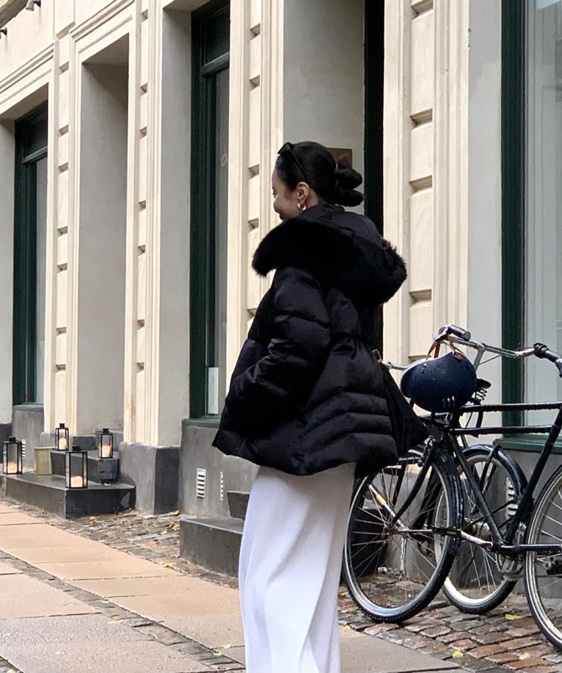 새상품) 어라운드율 안젤리나 구스 패딩 블랙 컬러 A라인 폭스퍼 상품이미지7