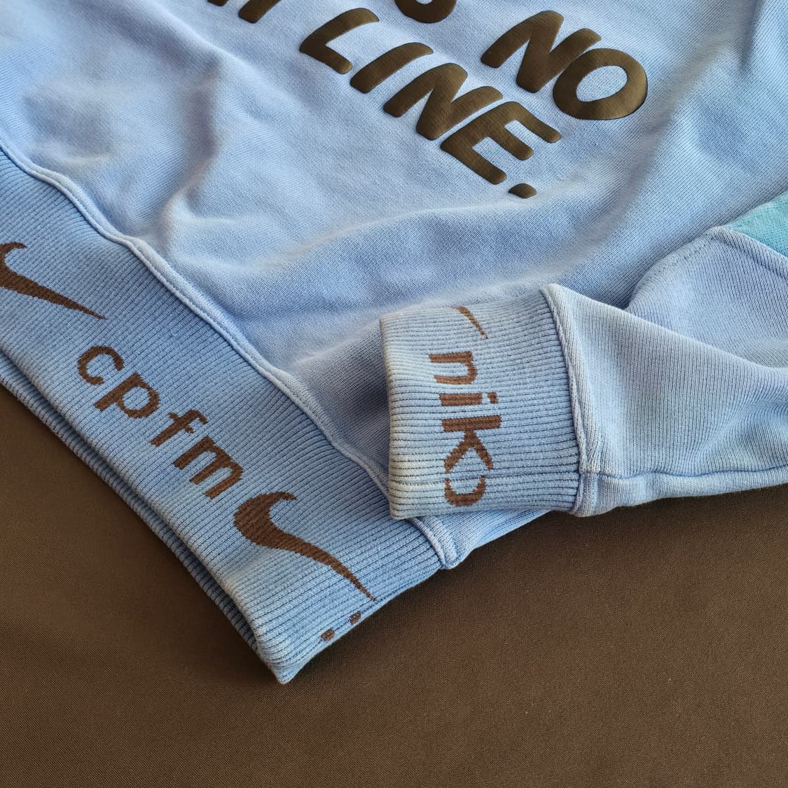 나이키 x CPFM 크루넥 토끼와 거북이 상품이미지2