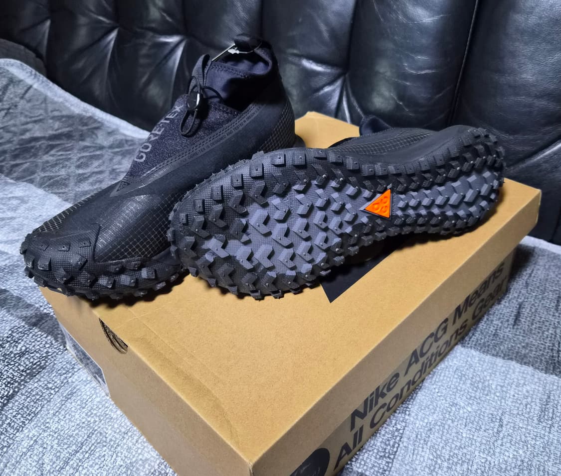 나이키 ACG 마운틴 플라이 고어텍스 블랙 초판 270, 275 새제품 상품이미지5