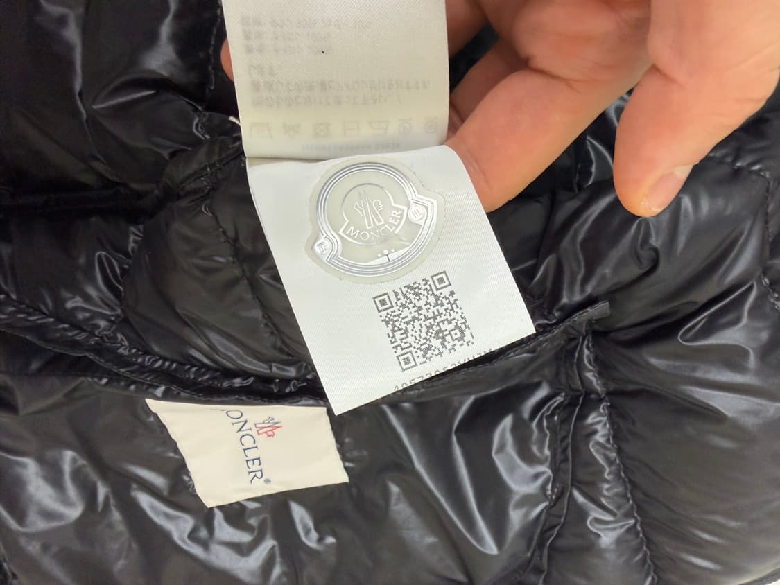백화점판) 몽클레르 아코루스 3 사이즈  상태 하자 구멍 당연 없이 깔끔 상품이미지8