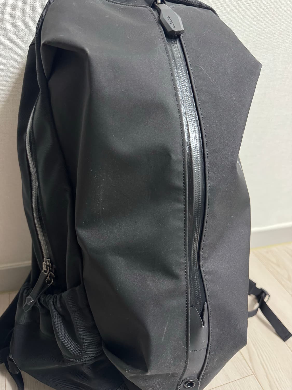 아크테릭스 아로22 백팩 블랙 판매!! #살로몬 아크테릭스 스투시 노스페 상품이미지4