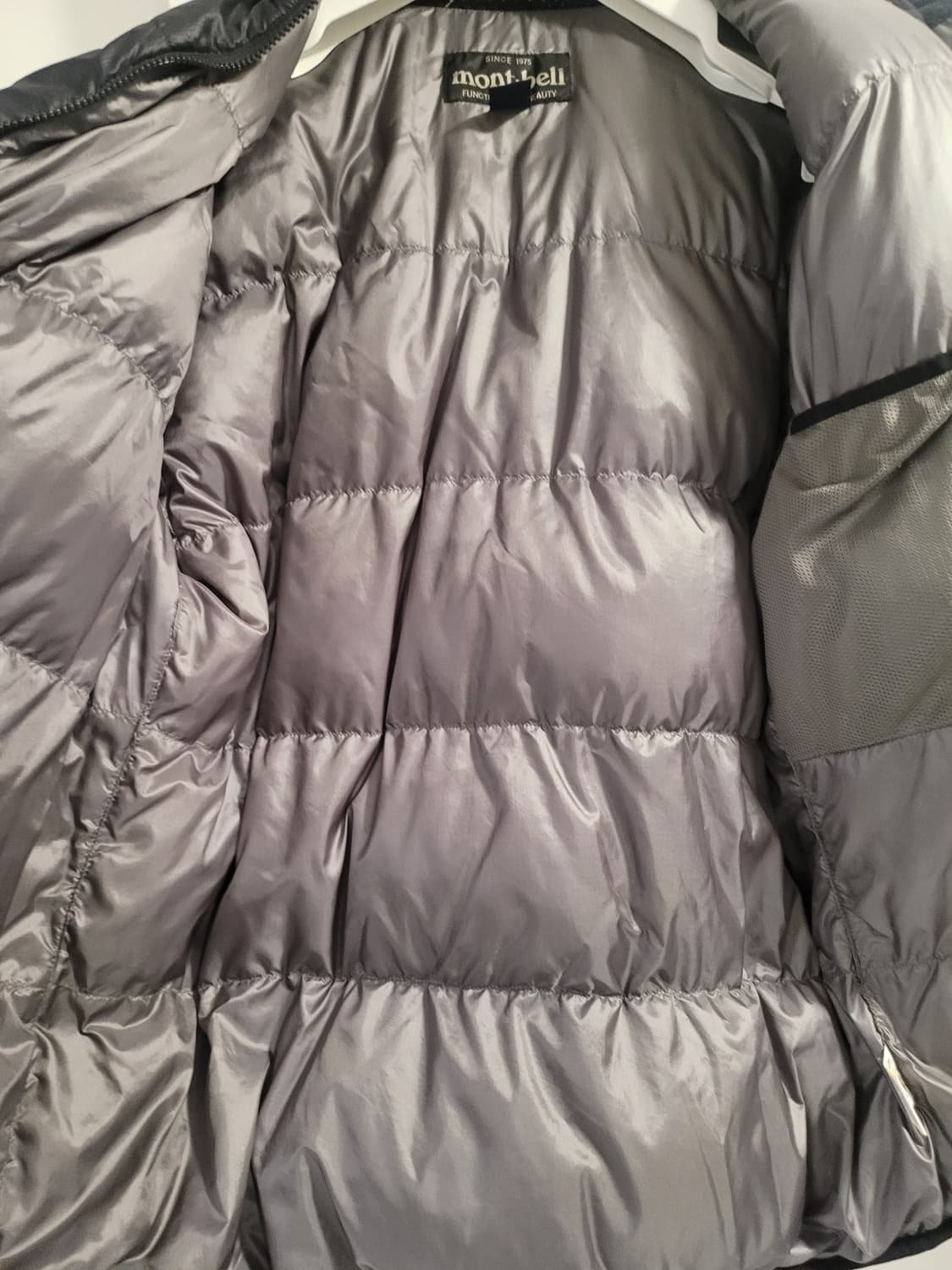 XL 몽벨 재팬  구스다운 경량패딩 mont bell japan  상품이미지6