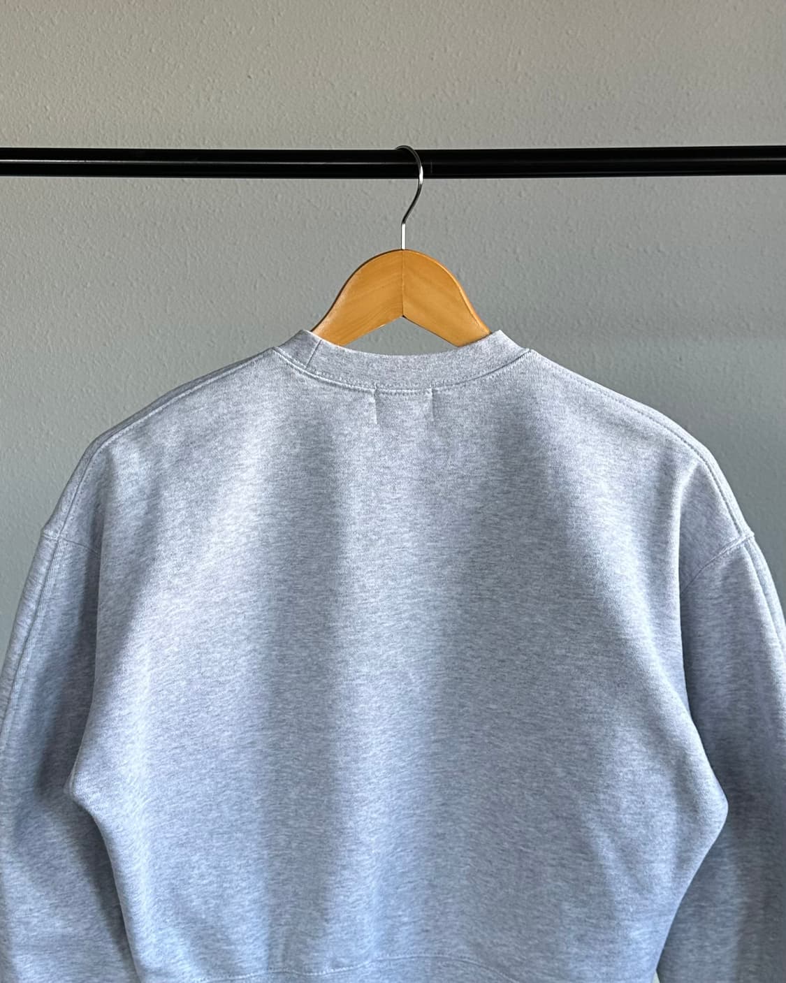 [S]마리떼 프랑소와 저버 여성 크롭 맨투맨 상품이미지5