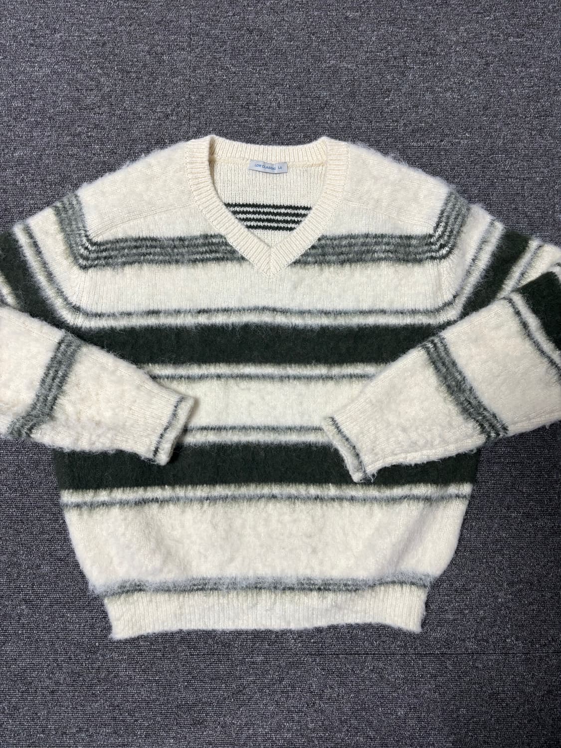 LC 로우클래식 단가라 니트 상품이미지2