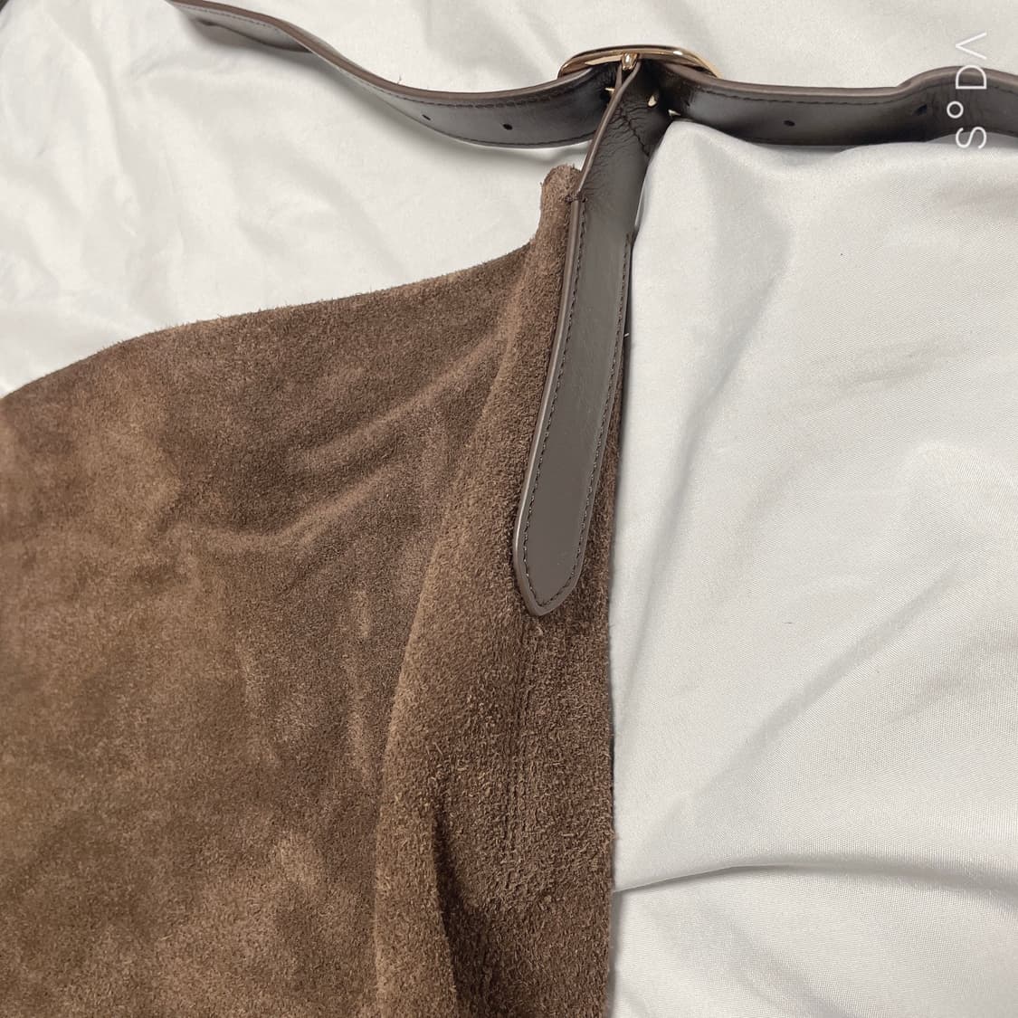 URAGO 유라고 Suede hobo bag 상품이미지3
