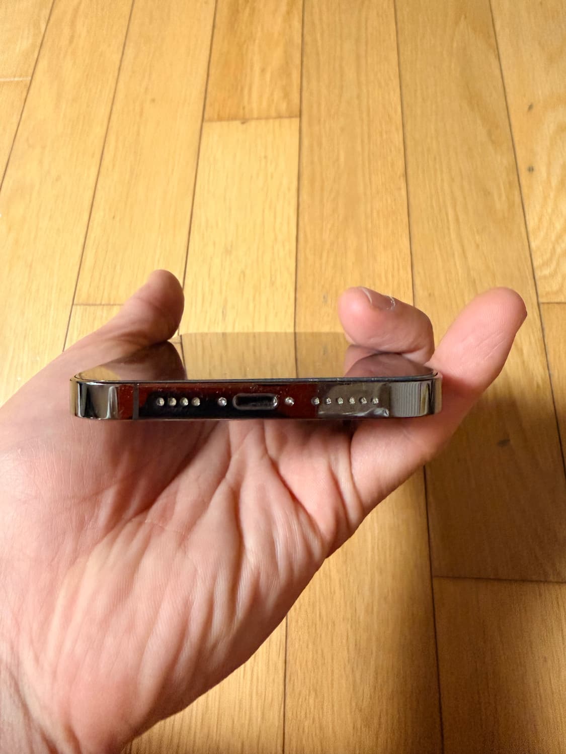 아이폰 13프로맥스 스페이스 그레이 1T 상품이미지4