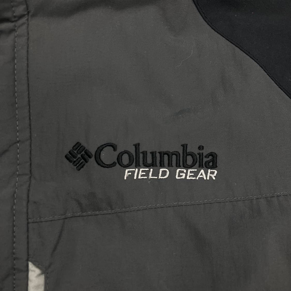 컬럼비아 믹스 컬러 스몰 로고 바람막이 점퍼 상품이미지2