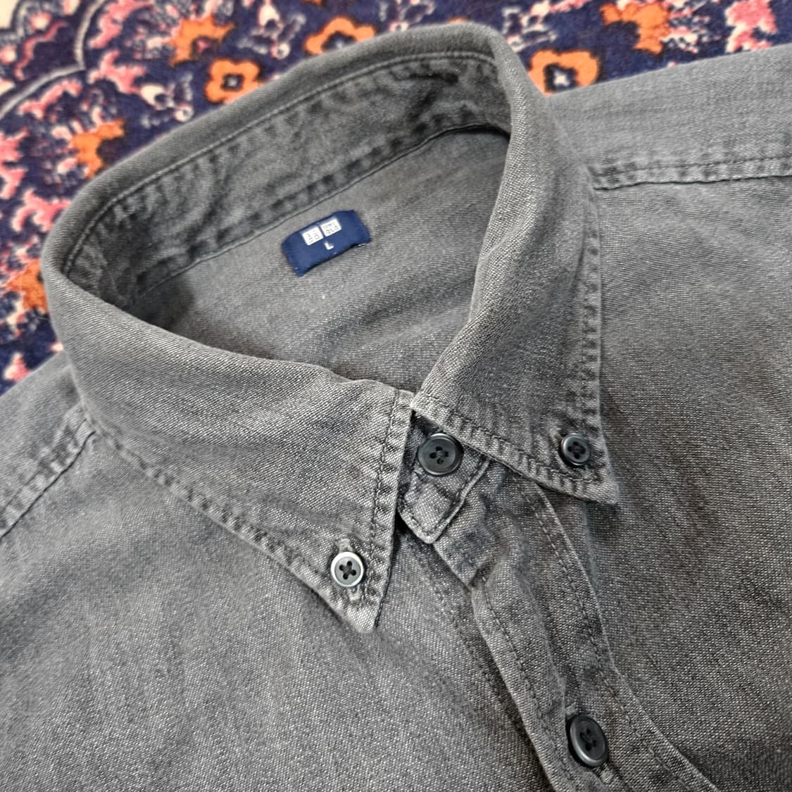 유니클로 버튼다운 흑청 데님 셔츠 L 상품이미지5
