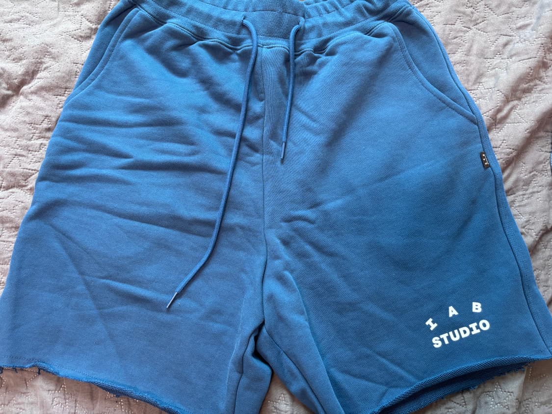 아이앱 스튜디오 헤비 스웨트쇼츠 L 상품이미지2