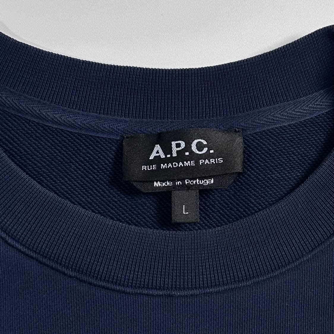 APC 아페쎄 로고 네이비 맨투맨 상품이미지5