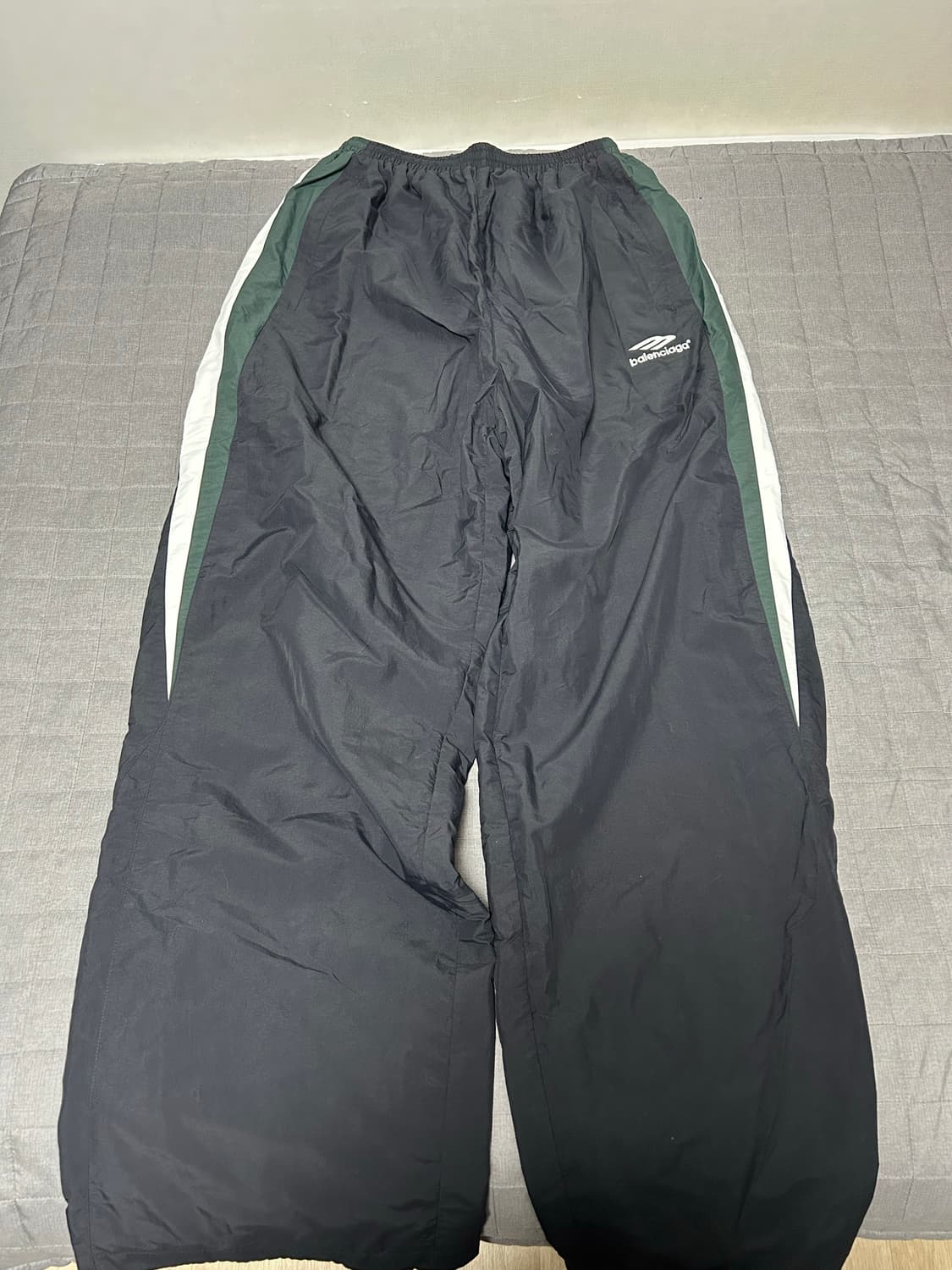 [XXS] 발렌시아가 3B 아이콘 로고 트랙 팬츠 오버핏 상품이미지1