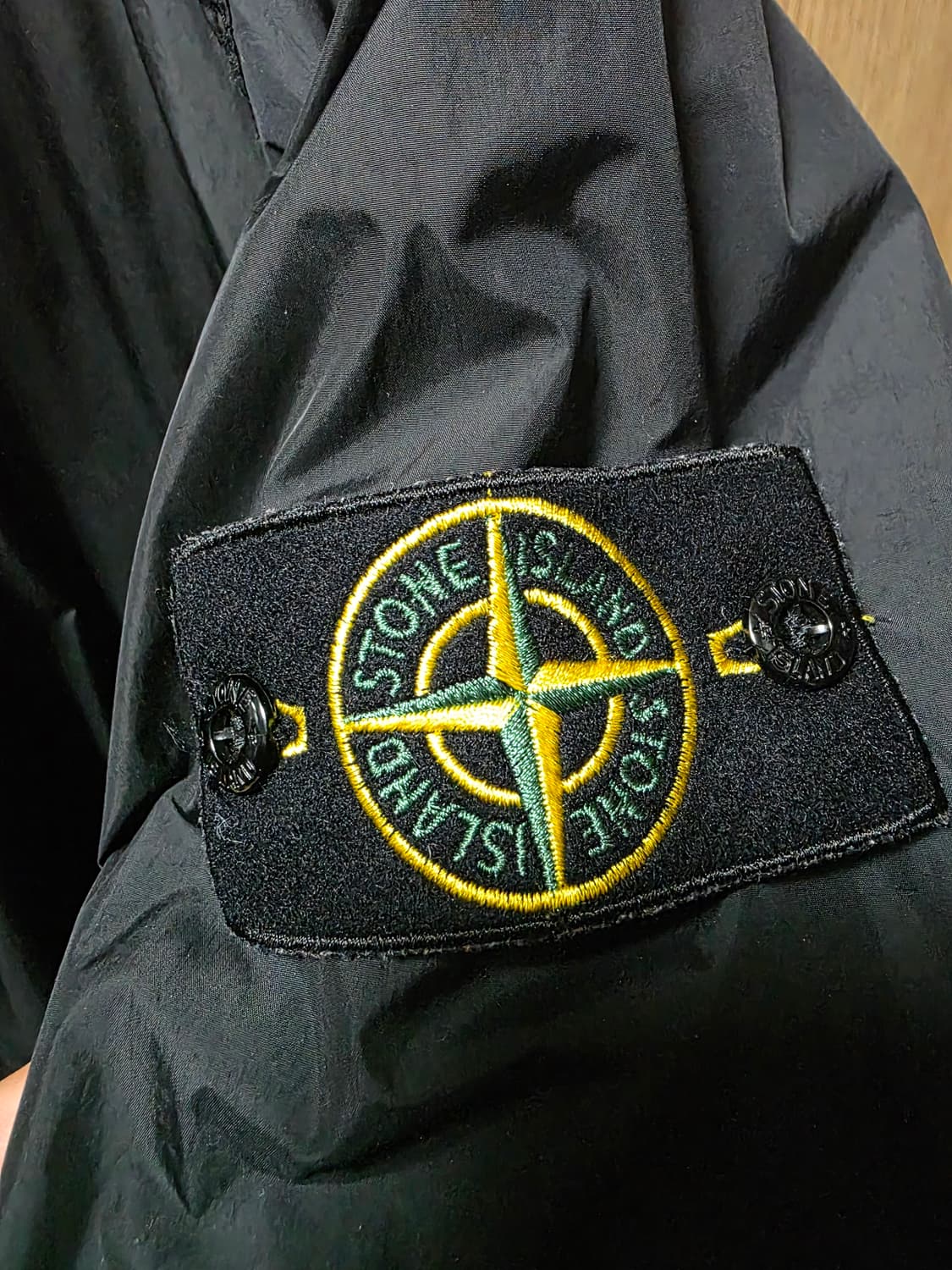 24FW 스톤아일랜드 크링클랩스 L 상품이미지4