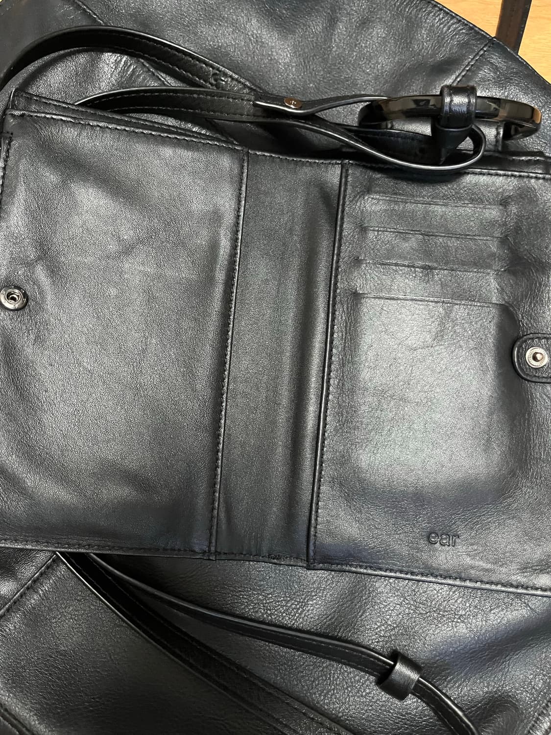 Ear leather cross bag 상품이미지9