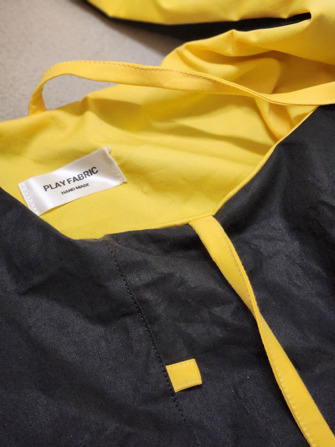 블랙 옐로우 데일리백 보부상백 휘뚜루마뚜루 숄더백 상품이미지4