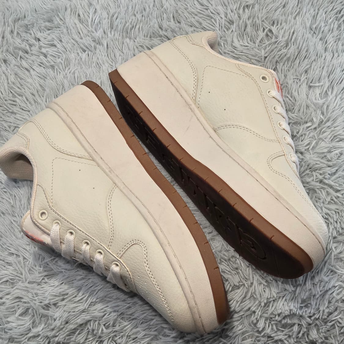 6q-22:그림퍼 플랫폼 스니커즈 아이보리 (250cm)-거의새거 상품이미지7