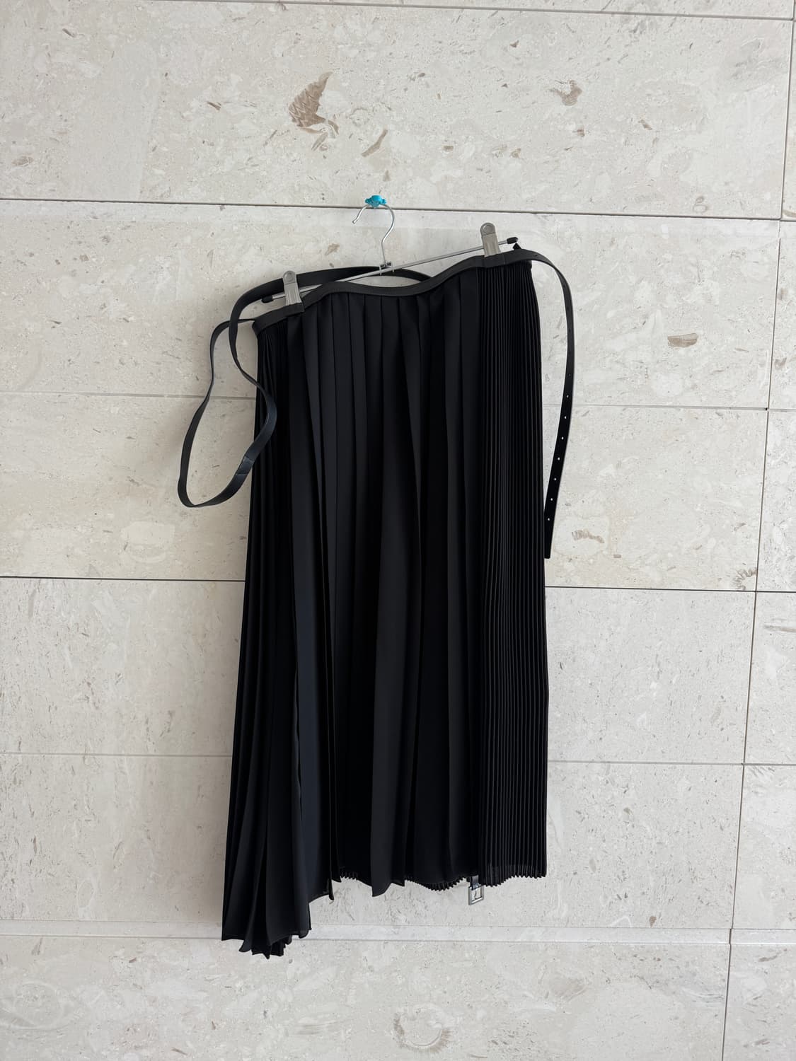 질샌더 JIL SANDER 플리츠 워랩 레더 벨트 미디 스커트 34  컬 상품이미지1