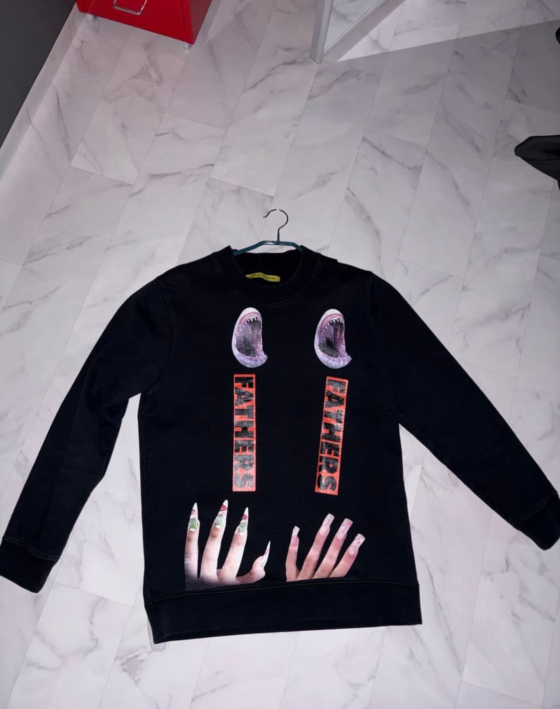 라프시몬스X스털링루비 샤크 맨투맨(L) 상품이미지1