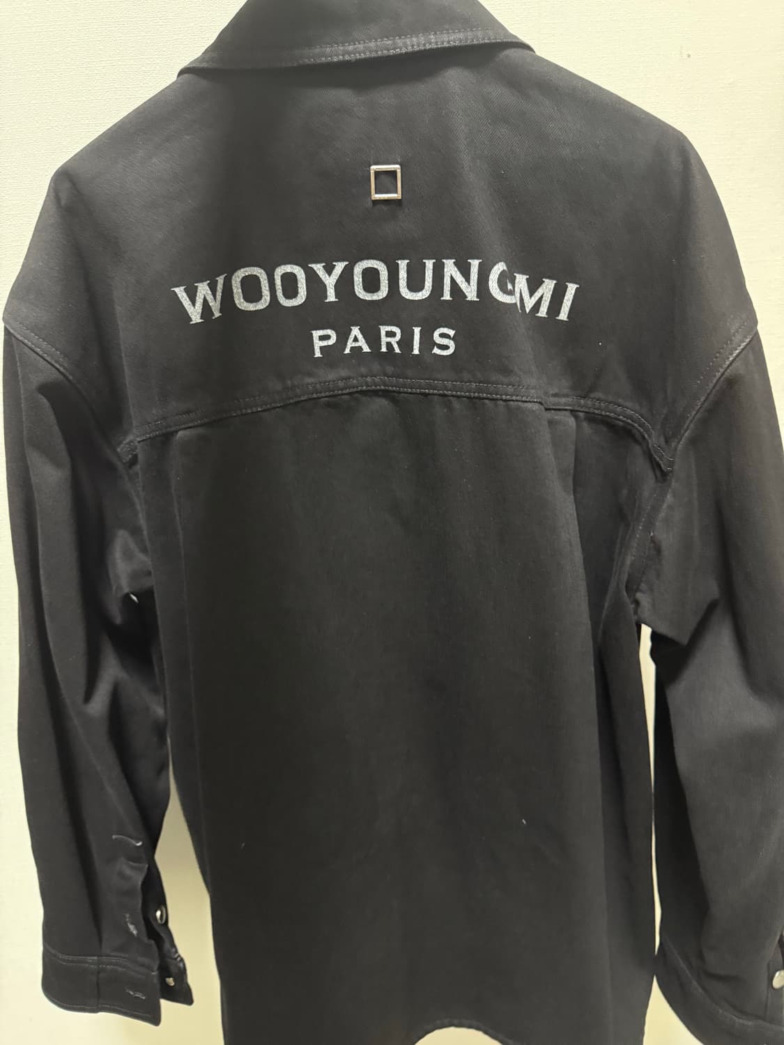 우영미 백로고 데님셔츠  상품이미지1