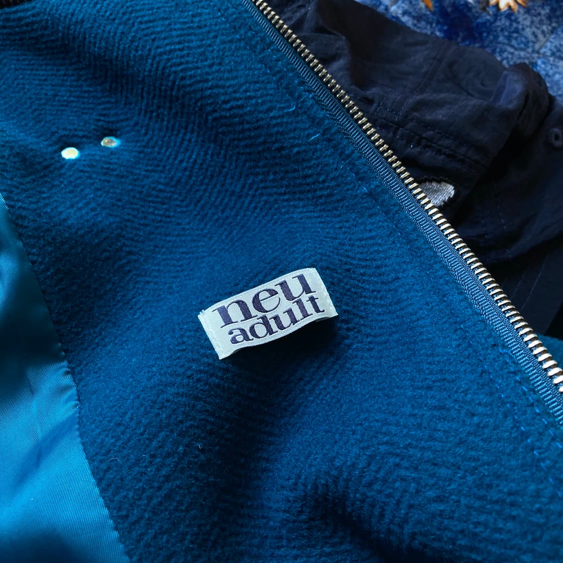 freckle 프레클 노이 어덜트 피셔맨 파이어맨 버클 디테일 코트 블루 상품이미지8