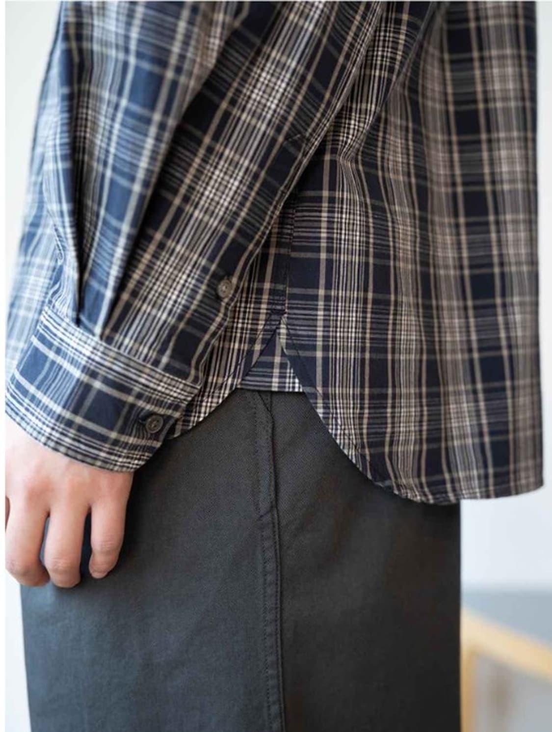 우드비, 와인드샵 콜라보 체크셔츠 네이비 판매 상품이미지4