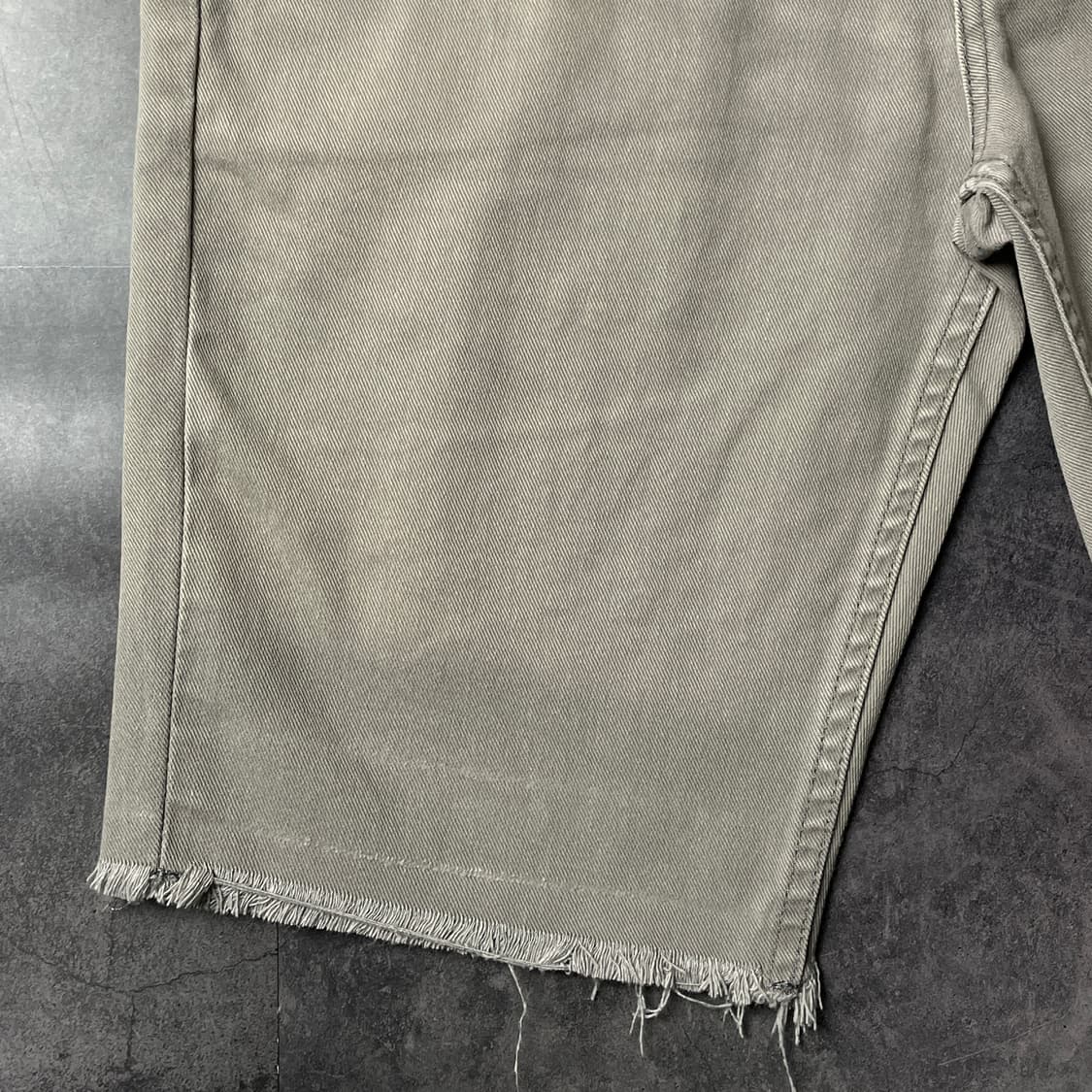 LEVI'S 리바이스511 라이트그레이 컷오프 하프팬츠 A01175 상품이미지4