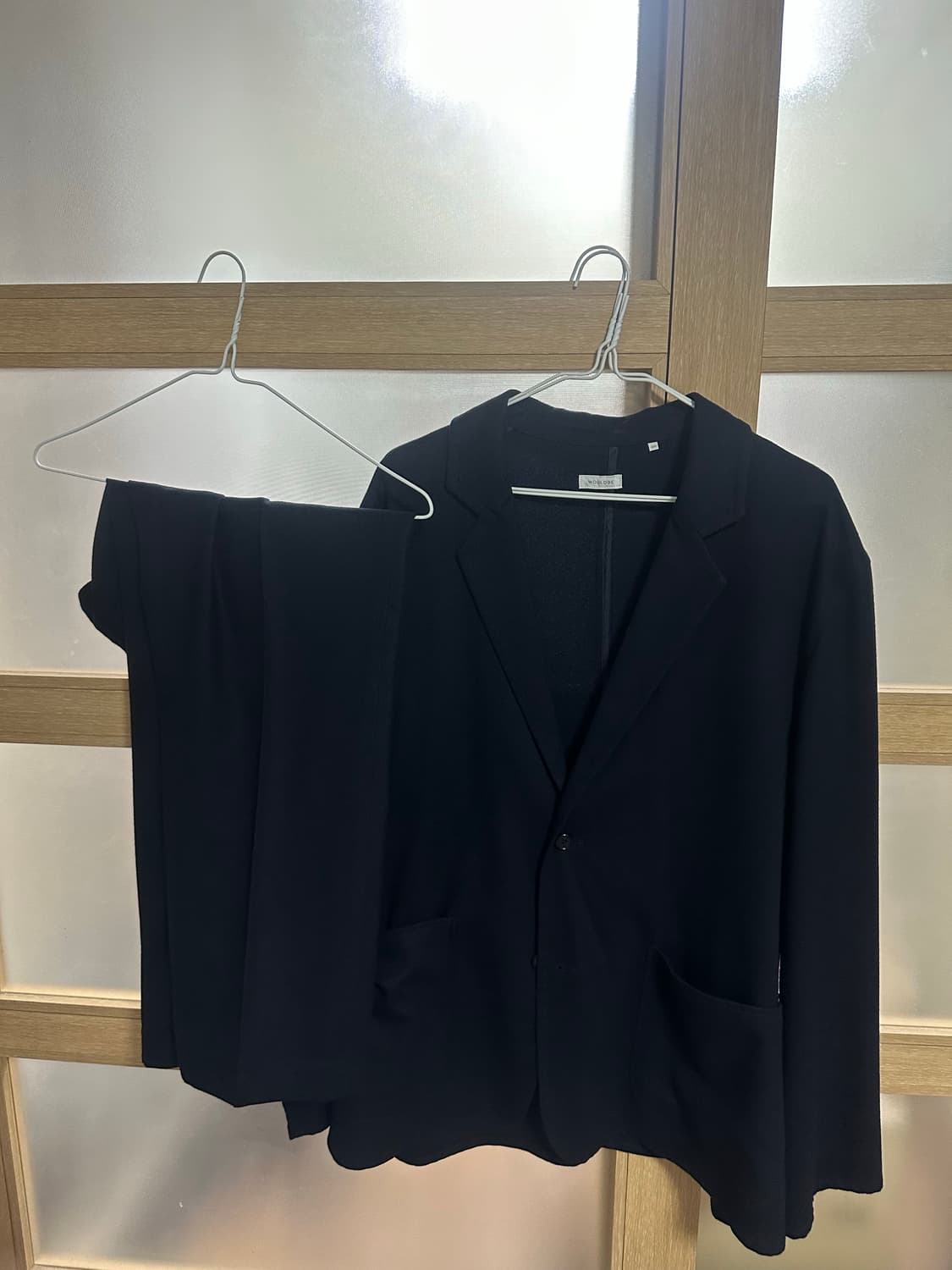 우드비 울 캐시미어 네이비 셋업 상의 2, 하의 3 사이즈 판매합니다 상품이미지1