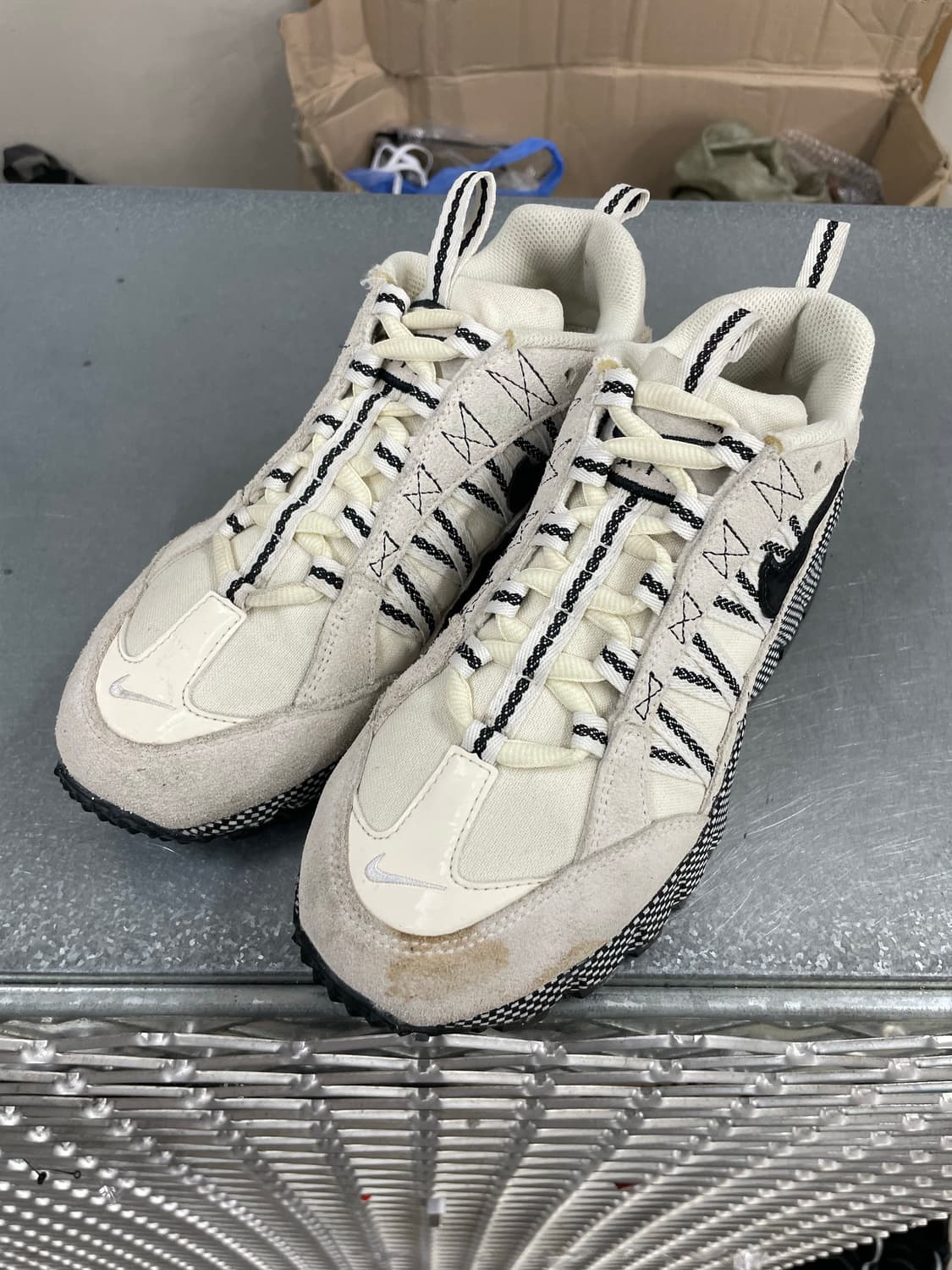 나이키 에어 휴마라 페일 아이보리 블랙 245 상품이미지2