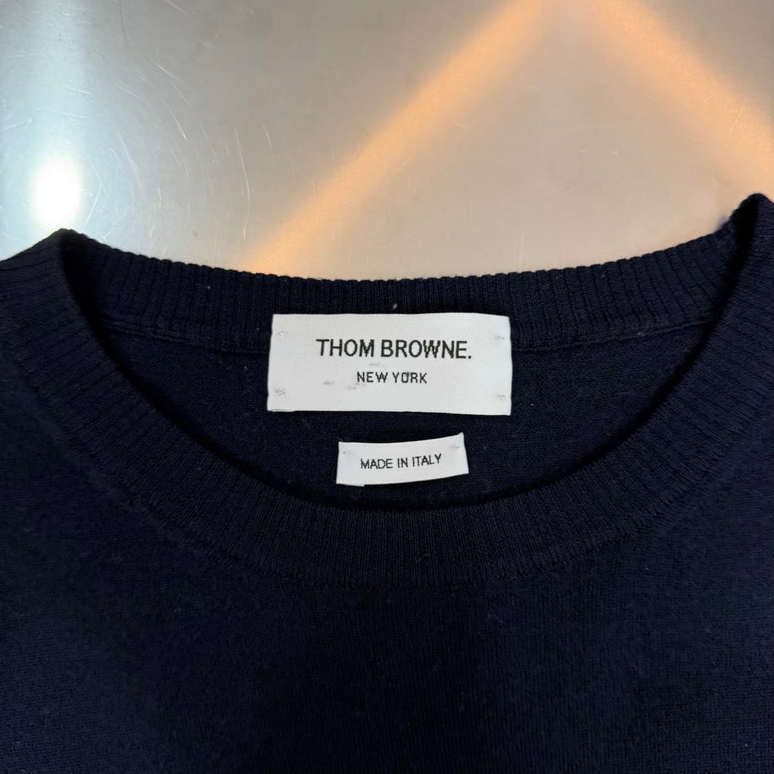 [리오브전포점] 톰브라운 메리노 울 사선 완장 자수 니트 상품이미지4