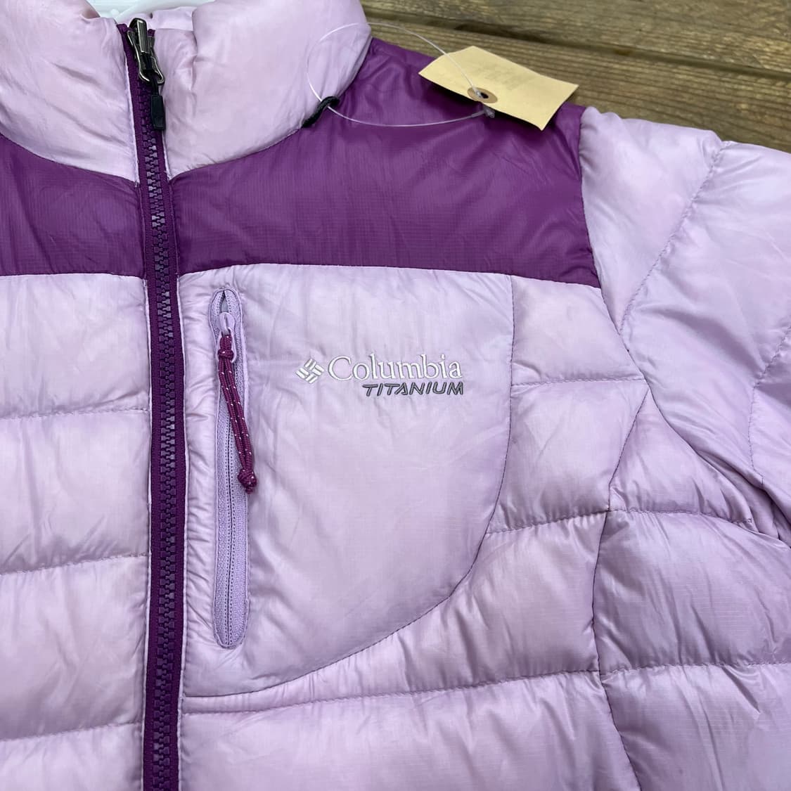 콜롬비아 경량 패딩 우먼즈  상품이미지4